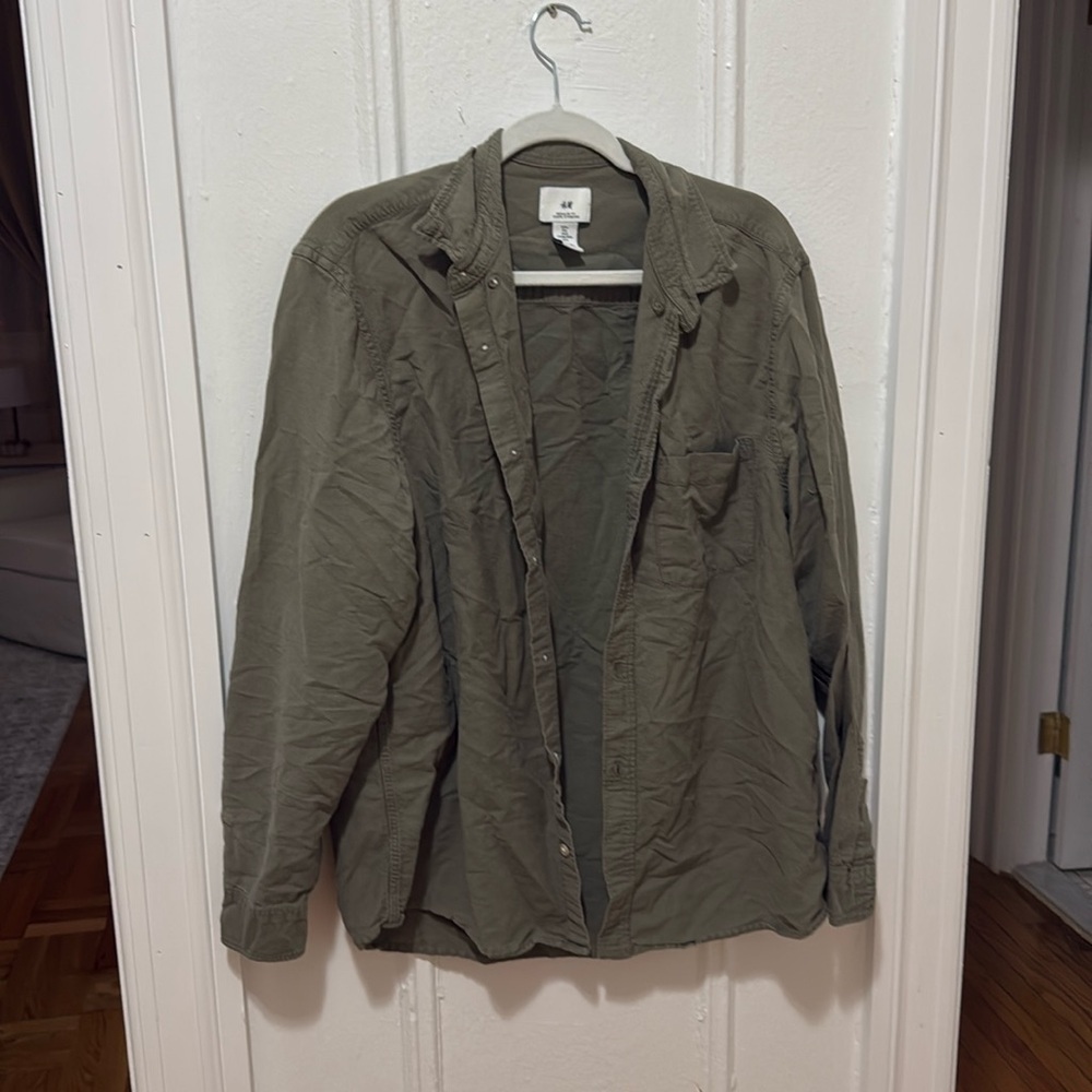 H&M Olive Green button down Shirt